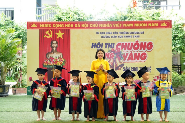 Trường Mầm non Phụng Châu tổ chức thành công Hội thi “Rung chuông vàng” năm học 2025–2026- Ảnh 15.