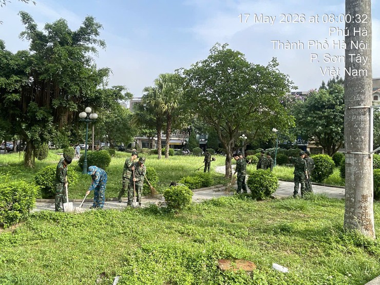 BCĐ 197 PHƯỜNG SƠN TÂY TIẾP TỤC RA QUÂN ĐẢM BẢO TRẬT TỰ ĐÔ THỊ, TRẬT TỰ CÔNG CỘNG TRÊN ĐỊA BÀN- Ảnh 4.