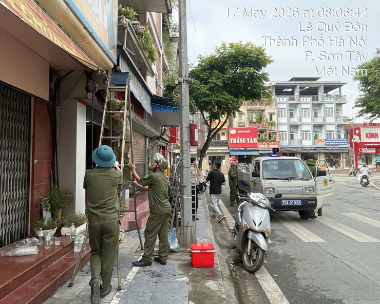 BCĐ 197 PHƯỜNG SƠN TÂY TIẾP TỤC RA QUÂN ĐẢM BẢO TRẬT TỰ ĐÔ THỊ, TRẬT TỰ CÔNG CỘNG TRÊN ĐỊA BÀN- Ảnh 3.