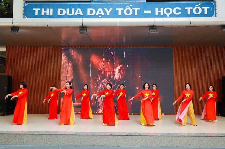Liên hoan các Câu lạc bộ nghệ thuật phường Hai Bà Trưng năm 2026 - Lan tỏa đam mê, kết nối cộng động- Ảnh 6.
