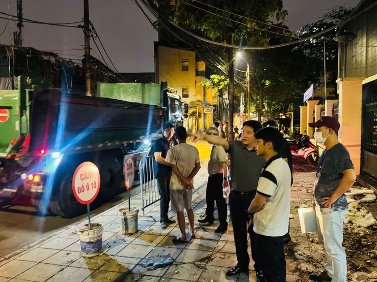 Biển cảm ơn xuất hiện tại dự án Vành đai 2,5 ở Hà Nội- Ảnh 2.