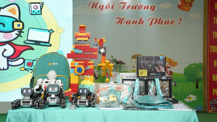 Trường Tiểu học Yên Nghĩa tổ chức hoạt động STEM trải nghiệm cho học sinh
- Ảnh 1.