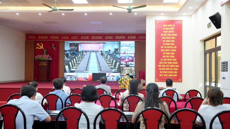 Phường Yên Nghĩa tham dự hội nghị trực tuyến tập huấn triển khai thử nghiệm Hệ thống Trung tâm điều hành thông minh IOC- Ảnh 2.
