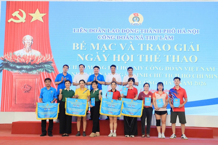CÔNG ĐOÀN XÃ THƯ LÂM TỔ CHỨC NGÀY HỘI THỂ THAO CHÀO MỪNG CÁC SỰ KIỆN TRỌNG ĐẠI CỦA ĐẤT NƯỚC
- Ảnh 14.