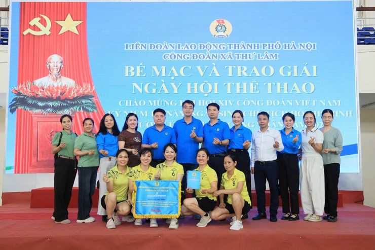 CÔNG ĐOÀN XÃ THƯ LÂM TỔ CHỨC NGÀY HỘI THỂ THAO CHÀO MỪNG CÁC SỰ KIỆN TRỌNG ĐẠI CỦA ĐẤT NƯỚC
- Ảnh 23.