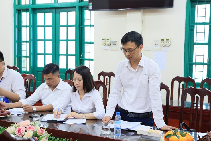 ĐOÀN GIÁM SÁT BAN VĂN HÓA – XÃ HỘI HĐND XÃ THƯ LÂM KIỂM TRA CÔNG TÁC BẢO ĐẢM VỆ SINH AN TOÀN THỰC PHẨM TẠI TRƯỜNG TIỂU HỌC VÂN HÀ- Ảnh 11.