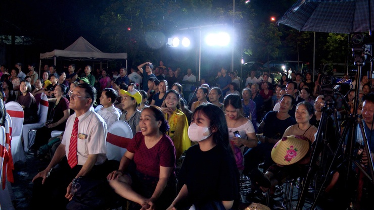 Đảng ủy – HĐND – UBND – Ủy ban MTTQ Việt Nam xã Thư Lâm long trọng tổ chức Liên hoan Ca – Múa – Nhạc “Tháng năm nhớ Bác” chào mừng kỷ niệm 136 năm Ngày sinh Chủ tịch Hồ Chí Minh vĩ đại (19/5/1890 – 19/5/2026).- Ảnh 6.