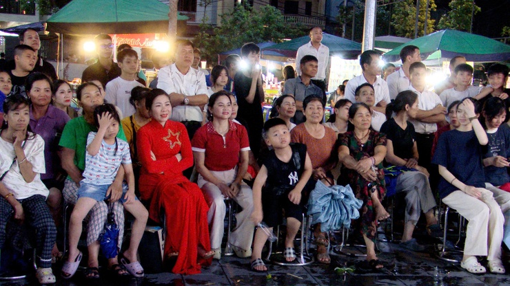 Đảng ủy – HĐND – UBND – Ủy ban MTTQ Việt Nam xã Thư Lâm long trọng tổ chức Liên hoan Ca – Múa – Nhạc “Tháng năm nhớ Bác” chào mừng kỷ niệm 136 năm Ngày sinh Chủ tịch Hồ Chí Minh vĩ đại (19/5/1890 – 19/5/2026).- Ảnh 7.