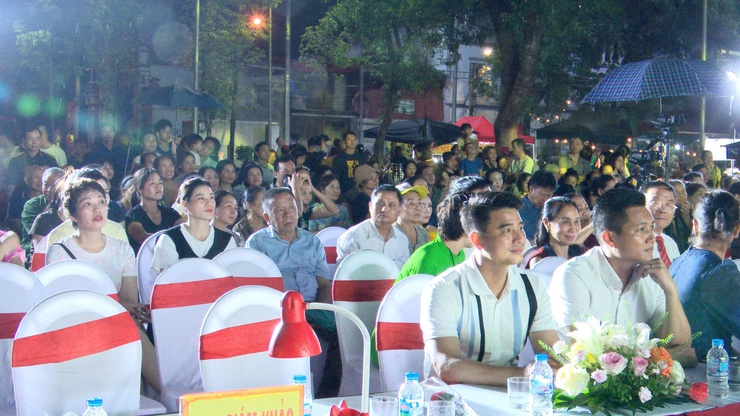 Đảng ủy – HĐND – UBND – Ủy ban MTTQ Việt Nam xã Thư Lâm long trọng tổ chức Liên hoan Ca – Múa – Nhạc “Tháng năm nhớ Bác” chào mừng kỷ niệm 136 năm Ngày sinh Chủ tịch Hồ Chí Minh vĩ đại (19/5/1890 – 19/5/2026).- Ảnh 35.