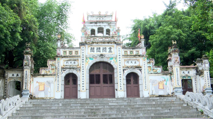 TRƯỜNG TIỂU HỌC THƯ LÂM LONG TRỌNG TỔ CHỨC “LỄ TRƯỞNG THÀNH CHO HỌC SINH LỚP 5 NIÊN KHÓA 2021 – 2026” TẠI NHÀ LƯU NIỆM BÁC HỒ THÔN LỖ KHÊ.- Ảnh 30.