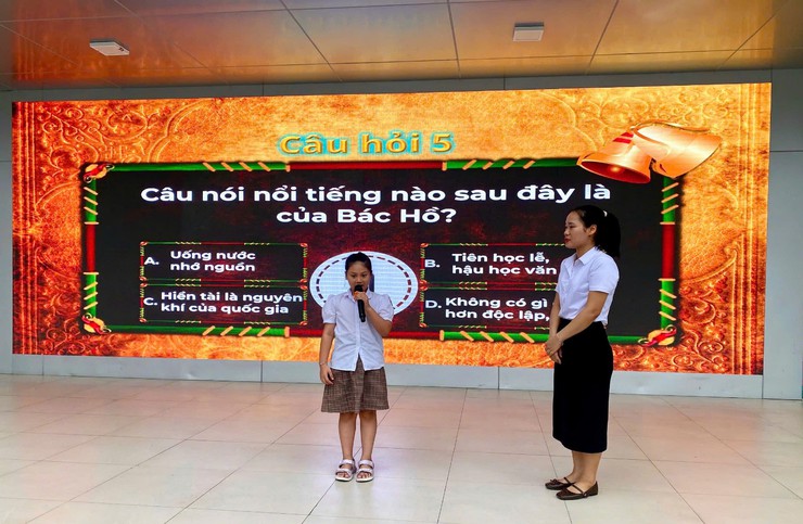 TRƯỜNG TIỂU HỌC TRẦN PHÚ CHÀO MỪNG NGÀY SINH NHẬT BÁC HỒ KÍNH YÊU – LAN TỎA TRUYỀN THỐNG YÊU NƯỚC- Ảnh 3.