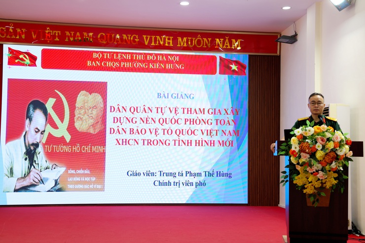 Kiến Hưng: Khai mạc huấn luyện lực lượng dân quân cơ động năm 2026- Ảnh 1.