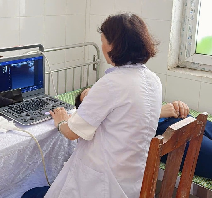 Xuân Mai: Khám lập hồ sơ quản lý sức khỏe người dân, khám phụ khoa, nam khoa, tầm soát ung thư sớm và cung cấp dịch vụ Chăm sóc sức khỏe sinh sản- KHHGĐ- Ảnh 1.
