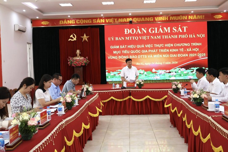 ĐOÀN GIÁM SÁT ỦY BAN MTTQ VIỆT NAM TP. HÀ NỘI LÀM VIỆC TẠI XÃ BA VÌ VỀ THỰC HIỆN CHƯƠNG TRÌNH MỤC TIÊU QUỐC GIA- Ảnh 1.