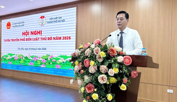 Đẩy mạnh tuyên truyền Luật Thủ đô 2026 - Nâng cao hiệu quả quản lý và phục vụ Nhân dân tại phường Cầu Giấy.- Ảnh 2.