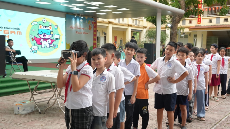 Trường Tiểu học Yên Nghĩa tổ chức hoạt động STEM trải nghiệm cho học sinh
- Ảnh 6.