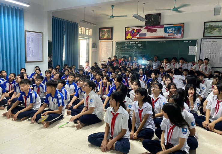 Trường THCS Đại Hưng: Chuỗi hoạt động ý nghĩa chào mừng kỷ niệm 136 năm Ngày sinh nhật Chủ tịch Hồ Chí Minh (19/5/1890 – 19/5/2026)- Ảnh 4.