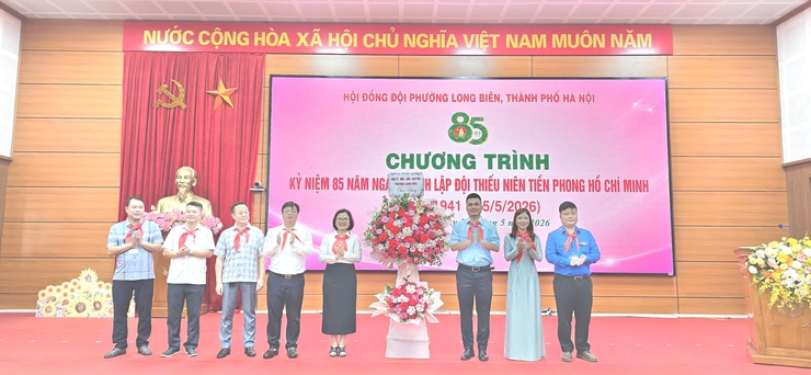 Phường Long Biên sôi nổi các hoạt động kỷ niệm 85 năm ngày thành lập Đội TNTP Hồ Chí Minh- Ảnh 3.