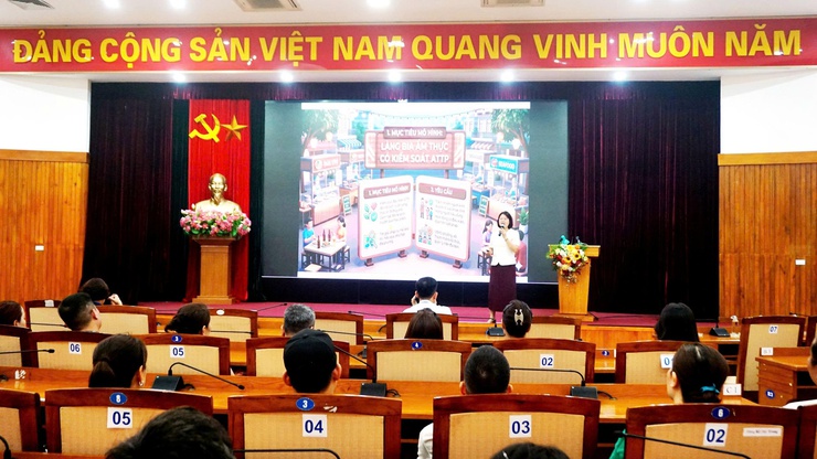 Phường Việt Hưng: Sẵn sàng triển khai hiệu quả mô hình “Làng bia ẩm thực có kiểm soát an toàn thực phẩm”- Ảnh 4.