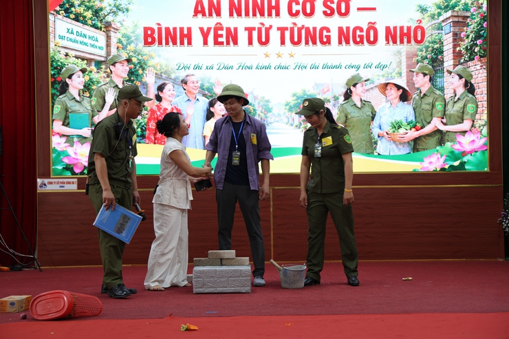 Tỏa sáng hình ảnh lực lượng bảo vệ ANTT cơ sở tại Hội thi Cụm số 11 – Thành phố Hà Nội- Ảnh 14.
