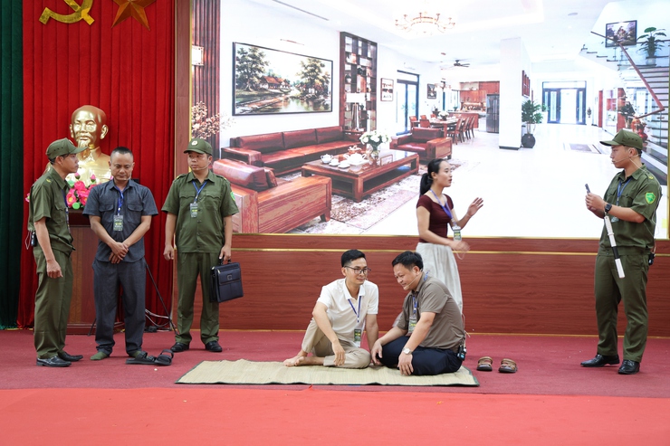 Tỏa sáng hình ảnh lực lượng bảo vệ ANTT cơ sở tại Hội thi Cụm số 11 – Thành phố Hà Nội- Ảnh 12.