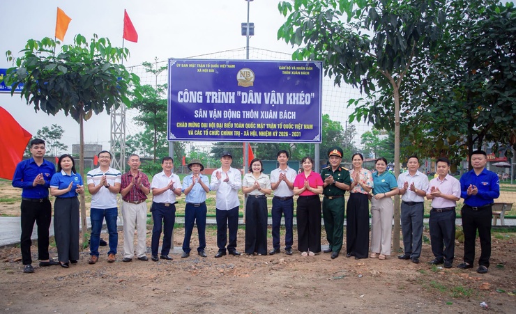 Xã Nội Bài gắn biển công trình dân vận khéo chào mừng Đại hội đại biểu toàn quốc Mặt trận Tổ quốc Việt Nam và các tổ chức chính trị-xã hội nhiệm kỳ 2026-2031 - Ảnh 1.
