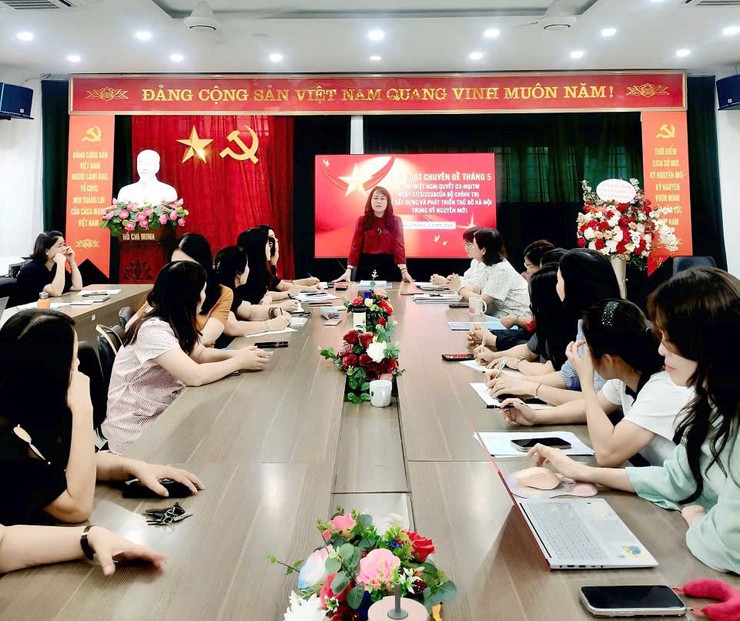 Phường Phương Liệt đưa Nghị quyết số 02-NQ/TW vào sinh hoạt chuyên đề tại chi bộ- Ảnh 2.