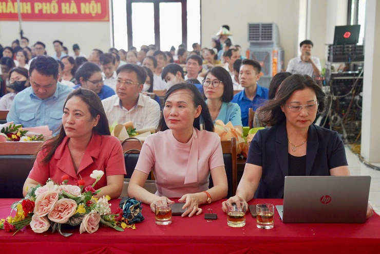 Chung khảo Hội thi Báo cáo viên, Tuyên truyền viên giỏi xã Thiên Lộc năm 2026- Ảnh 6.