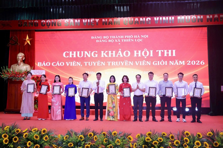 Chung khảo Hội thi Báo cáo viên, Tuyên truyền viên giỏi xã Thiên Lộc năm 2026- Ảnh 11.