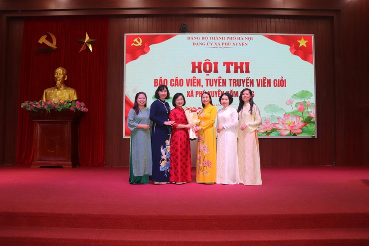 Phú Xuyên lan tỏa tinh thần đổi mới từ Hội thi Báo cáo viên tuyên truyền viên giỏi năm 2026- Ảnh 18.