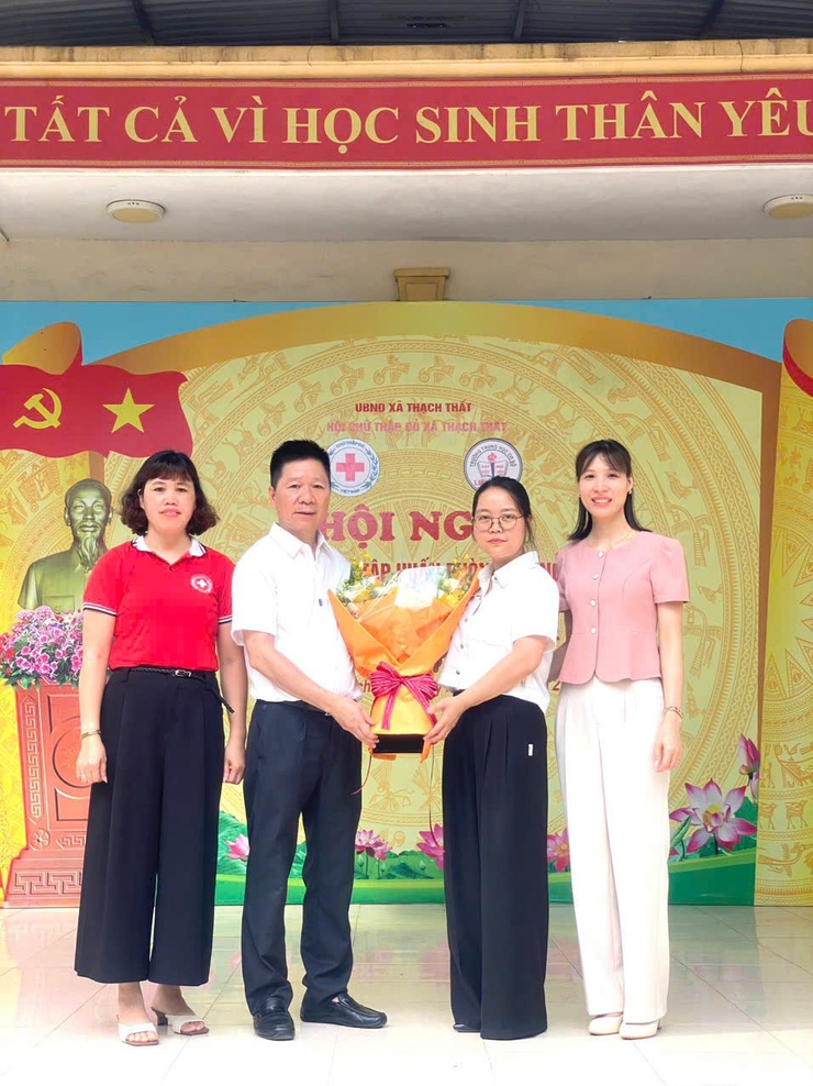 Hội Chữ thập đỏ xã Thạch Thất tổ chức lớp tập huấn phòng chống tai nạn thương tích, sơ cấp cứu, chăm sóc sức khỏe - Ảnh 1.