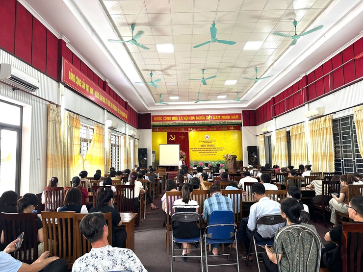 Hội Chữ thập đỏ xã Thạch Thất tổ chức lớp tập huấn phòng chống tai nạn thương tích, sơ cấp cứu, chăm sóc sức khỏe - Ảnh 4.
