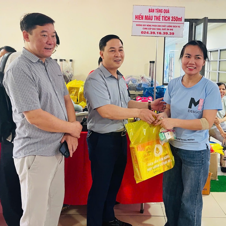 Hội Chữ thập đỏ phường Phúc Lợi tổ chức “Ngày hội hiến máu nhân đạo” đợt 1 năm 2026- Ảnh 1.