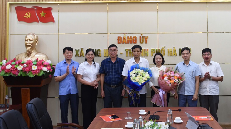 ĐẢNG ỦY XÃ ỨNG HÒA CÔNG BỐ QUYẾT ĐỊNH KIỆN TOÀN NHÂN SỰ ỦY BAN KIỂM TRA ĐẢNG ỦY- Ảnh 6.