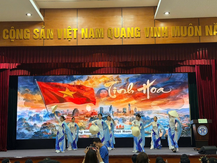 HỌC SINH XÃ VĨNH THANH TỰ TIN BƯỚC VÀO VÒNG CHUNG KẾT TIN HỌC TRẺ THÀNH PHỐ HÀ NỘI NĂM 2026- Ảnh 3.