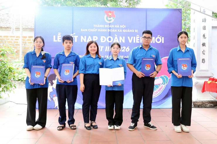 Quảng Bị kết nạp 160 đoàn viên mới đợt 3 năm 2026 tại địa chỉ đỏ Văn chỉ Đặng Ma La- Ảnh 6.