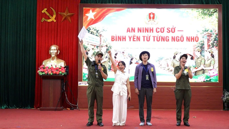  DÂN HÒA ẤN TƯỢNG TẠI HỘI THI "LỰC LƯỢNG AN NINH CƠ SỞ GIỎI" CỤM THI SỐ 11: THÔNG ĐIỆP BÌNH YÊN LUÔN ĐƯỢC ĐẶT LÊN HÀNG ĐẦU - Ảnh 6.