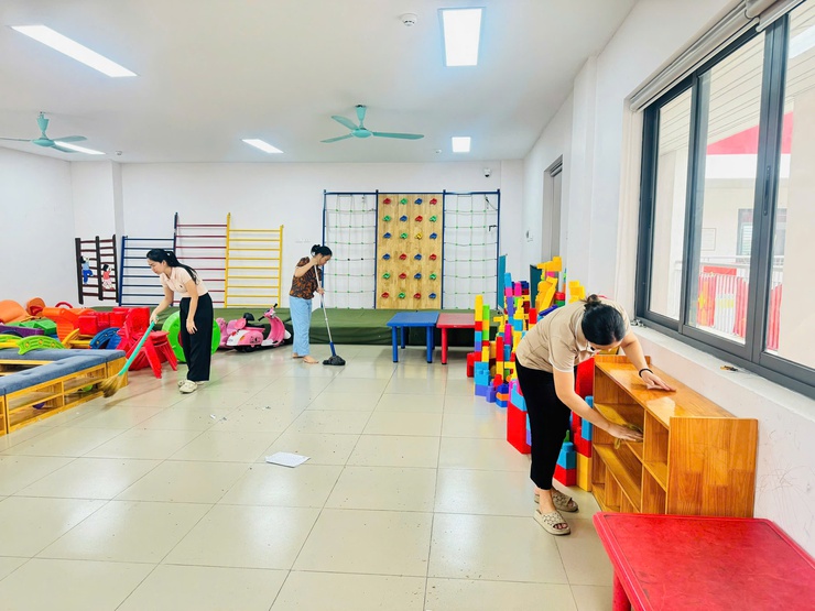 Lan tỏa nếp sống thân thiện môi trường từ mô hình “Công đoàn xanh” của phường Long Biên- Ảnh 1.