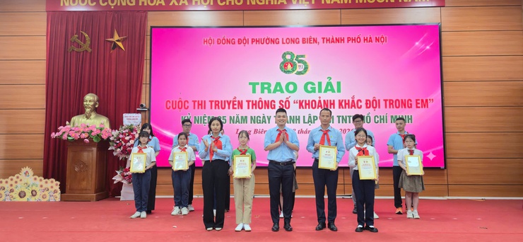 Phường Long Biên sôi nổi các hoạt động kỷ niệm 85 năm ngày thành lập Đội TNTP Hồ Chí Minh- Ảnh 6.