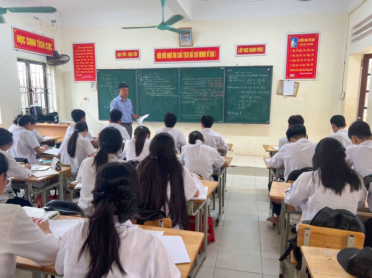 Thầy và trò các trường THCS xã Đại Xuyên tăng tốc về đích trước kỳ thi lớp 10- Ảnh 1.