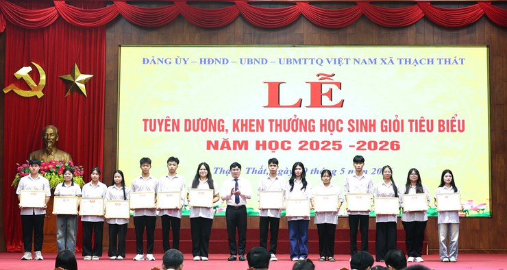 THẠCH THẤT TUYÊN DƯƠNG 209 HỌC SINH GIỎI TIÊU BIỂU NĂM HỌC 2025 – 2026- Ảnh 13.