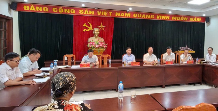 Đồng chí Bí thư Đảng ủy, Chủ tịch HĐND xã Quốc Oai tiếp công dân định kỳ tháng 5/2026- Ảnh 2.