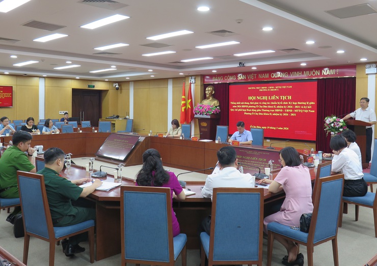 Thường trực HĐND - UBND - UBMTTQ Việt Nam phường Ô Chợ Dừa thống nhất nội dung chuẩn bị tổ chức kỳ họp giữa năm 2026- Ảnh 1.