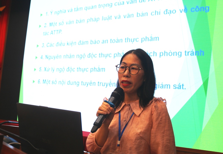 Quốc Oai đẩy mạnh tuyên truyền, nâng cao kiến thức đảm bảo an toàn thực phẩm năm 2026- Ảnh 4.
