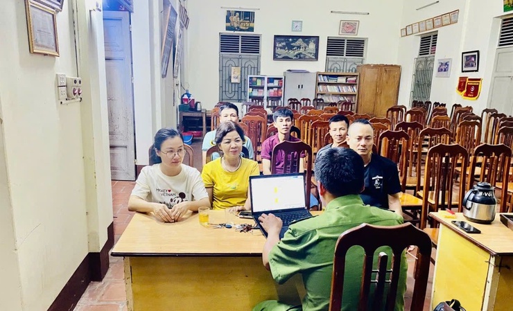 Xã Quảng Bị tiếp tục hỗ trợ người dân tích hợp tài khoản an sinh xã hội- Ảnh 1.