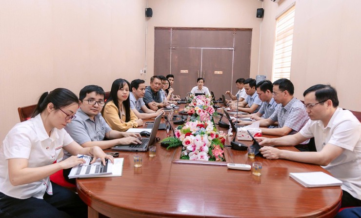 Xã Ứng Thiên tham dự tập huấn, triển khai thử nghiệm hệ thống Trung tâm điều hành thông minh IOC của Thành ủy Hà Nội- Ảnh 3.