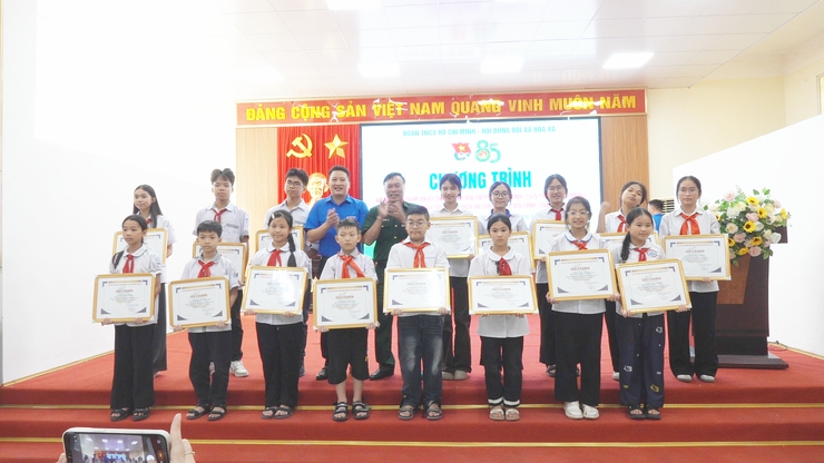 KỶ NIỆM 85 NĂM THÀNH LẬP ĐỘI TNTP HỒ CHÍ MINH, 136 NĂM NGÀY SINH CHỦ TỊCH HỒ CHÍ MINH- Ảnh 7.