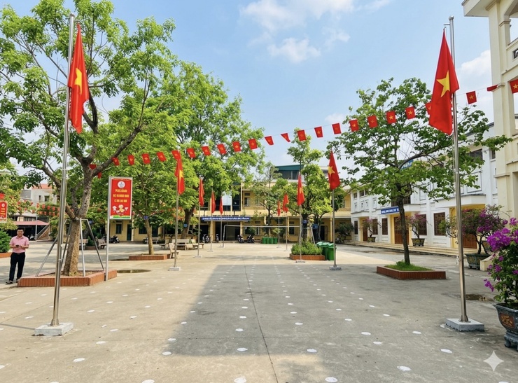 UBND XÃ PHÚ XUYÊN TRIỂN KHAI KIỂM TRA, CHẤM ĐIỂM PHONG TRÀO “SÁNG - XANH - SẠCH - ĐẸP” - Ảnh 3.