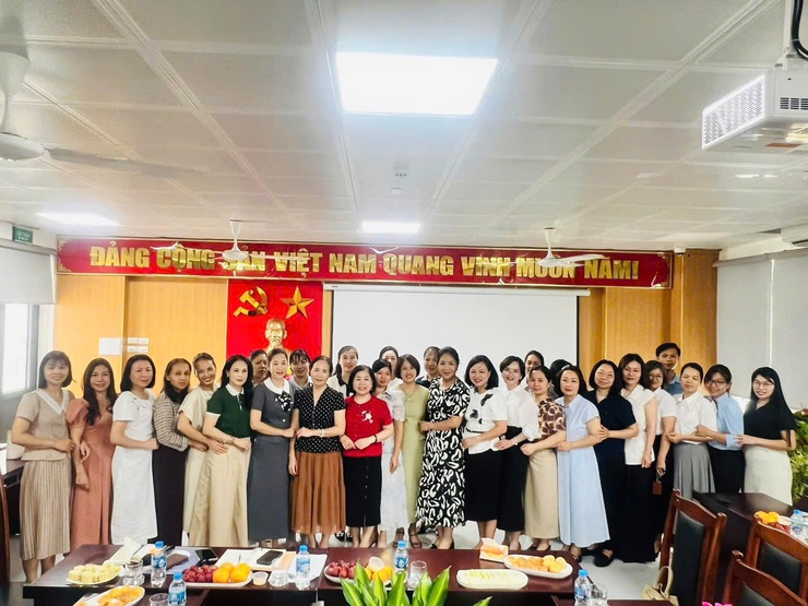 Trường Mầm non Ánh Sao tổ chức chương trình tham quan, kiến tập mô hình bếp ăn tập thể đảm bảo an toàn thực phẩm năm học 2025-2026.- Ảnh 4.