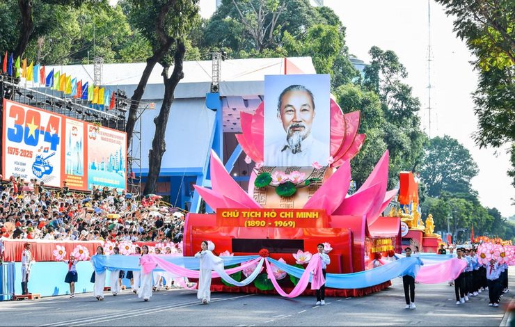 Tư tưởng Hồ Chí Minh soi sáng hành trình phát triển đất nước - Ảnh 1.